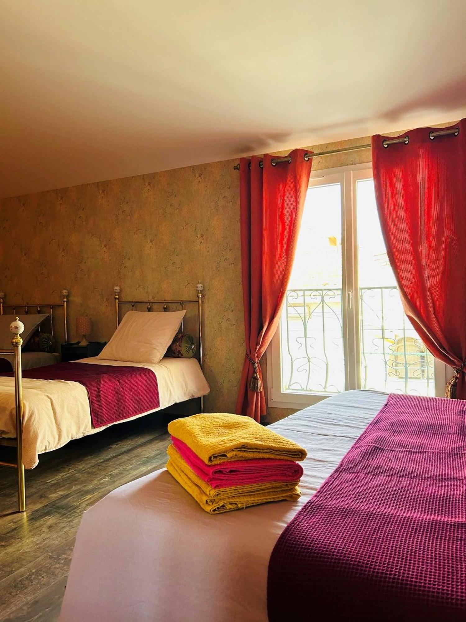 La Babayaga Bed & Breakfast Capestang Dış mekan fotoğraf